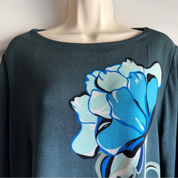 Chico’s Traveler’s Floral Artisanal Boatneck Tunic Top - Picture 3 of 9